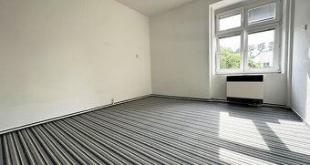 Pronájem bytu 2+kk, 70 m2, ulice Labská, Jaroměř - 8