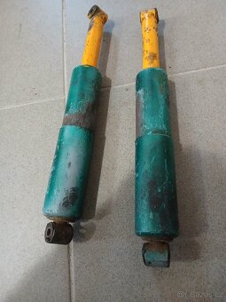 Jawa 50 pionyr - zadni tlumice - 8