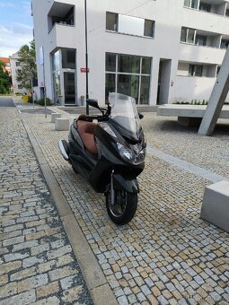 Yamaha Majesty YP400 - 8