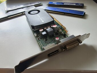 NVIDIA QUADRO 600 1GB + 16GB DDR3 - 8