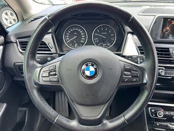BMW Řada 2, 218i GT - 8