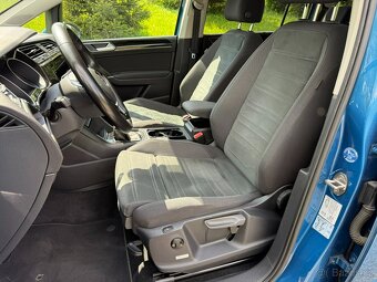 VW Touran Highline 2.0TDi manuál 110kw m.ř.2021 - 8