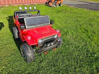 Nabízím k prodeji Elektrické autíčko JH-102 2x24V 4x4 2024 - 8