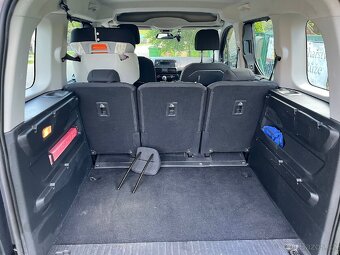 Opel combo 1.5 - 8
