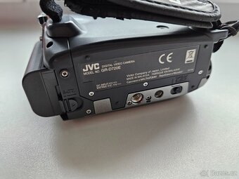 PRODÁM MINIDV KAMERU JVC GR-D720E - POZOR ČTĚTE - 8