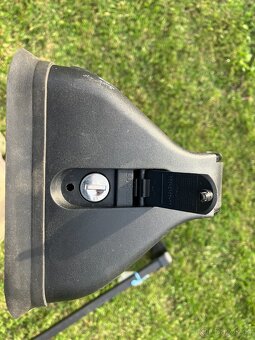 Střešní nosiče Opel Astra - 8