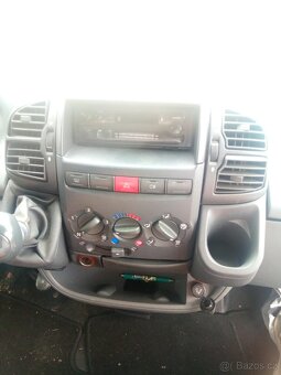 Obytná dodávka - 8