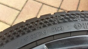 ALU kola ŠKODA 5x112 R19 pneu 235/40 R19 rok 2023 Superb 3 - 8