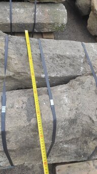 Staré kamenné patníky, žulové patníky, sloupky, 60 ks - 8
