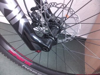 GT Sensor Carbon 2024 - 8