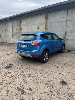 Ford Kuga 2,0 CDTI 4x4 Titanium REZERVACE - 8