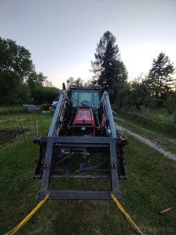 Traktor Massey Ferguson - 8