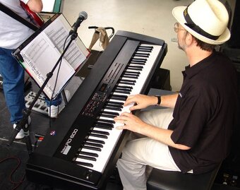 Casio CDP 130 stage piano, kladívková mech. + dřev. stojan - 8