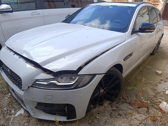 Jaguar XF 4x4 nev model - 8