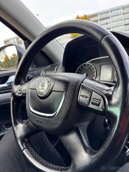 ŠKODA OCTAVIA 2.0TDI 2013 VÝBAVA - 8