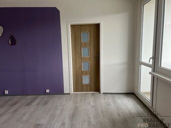 Nabízím k prodeji byt 3+1/L , byt 3+1 sídliště Mojžíř - 8