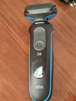 Holicí strojek Braun - 8
