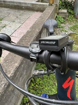 Horské šlapací kolo Specialized - 8