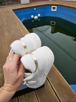 Pinko sneakers ve.40 kožené - 8