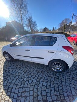 Hyundai i20 - 8