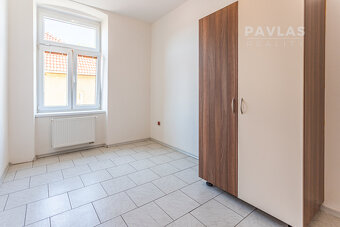 Prostorný byt 3+KK 65 m2 v Bělé u Malont – vlastní parkování - 8