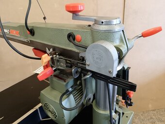 Radiální pila, zkracovací pila, DEWALT, pila, pokosová pila - 8