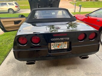 1986 chevrolet corvette c4 official pace car - 8