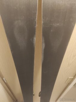 ATOMIC lyže 157cm - 8