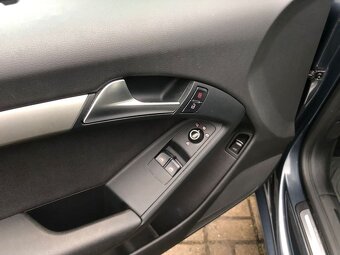 AUDI A5 2.0TFSI 132KW 4X4 - 8