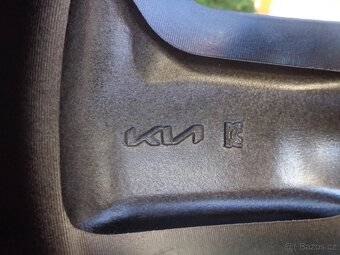 Kia Sorento zimna sada kol s TPMS 19" - 8