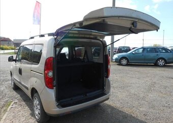 Fiat Dobló 1,6 Multijet 77 kW Life CZ nafta - 8