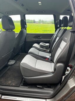 Volkswagen Sharan 2.0 TDI 103 Kw, TAŽNÉ 7 MÍST - 8