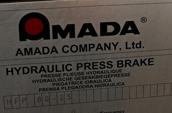 Ohraňovací lis AMADA HFP 80-25, použitý, z roku 2005. - 8