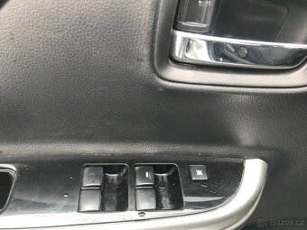 Mitsubishi L200 2.3 DI-D 4WD INTENSE,ČR,DPH.. - 8