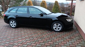 Audi A4 Avant 2.0 110kw b9 Manuál - 8
