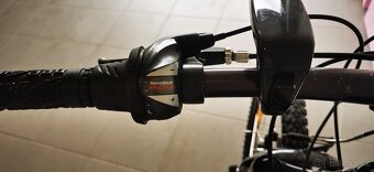 Dětské kolo Specialized Hotrock 24 - 8