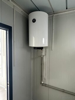 Obytný kontejner D o rozměru 3 x 7m - 8