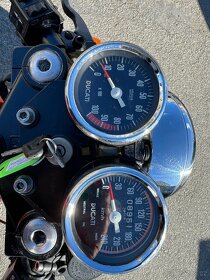 Ducati - 8