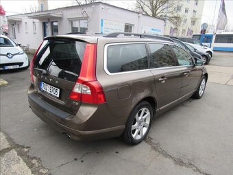 Volvo V70 2,4 D5 158 KW, 2013 - 8