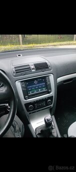Škoda Octavia 2 RS combi 2.0 TSI - 8