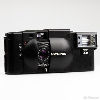 Olympus XA - 8