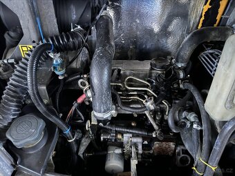 Minibagr Volvo ec25 2004 2x lzice - 8