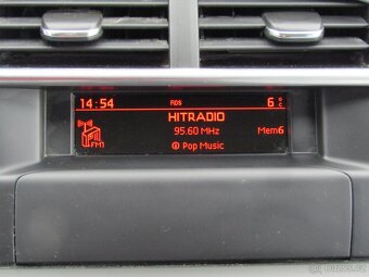 Citroën C4 1.4i ,  70 kW benzín, 2011 - 8