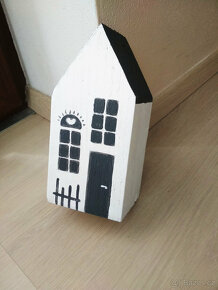 Dřevěné domečky dekorace - 8