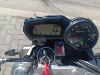Yamaha FZ 6 S2 - 8
