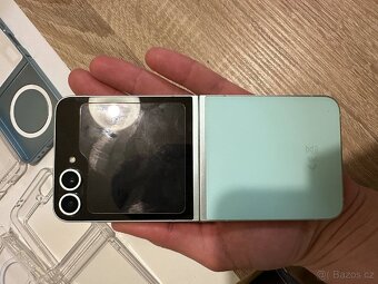 Samsung Galaxy z-flip 6 256gb - 8