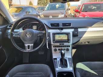 Volkswagen Passat B7 2,0 TDI Highline - 8