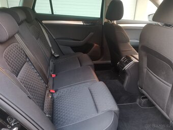 Škoda Superb 2.0 TDi Style DSG Tažné Webasto - 8