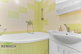 Pronájem byt 2+1, 56 m2 - Náchod, ev.č. 03220 - 8