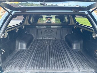 TOYOTA HILUX DC 2.4 D-4D 4X4 MANUAL - 8